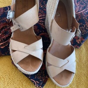 Hunter Sandals Espadrille Like new! Sz6.5